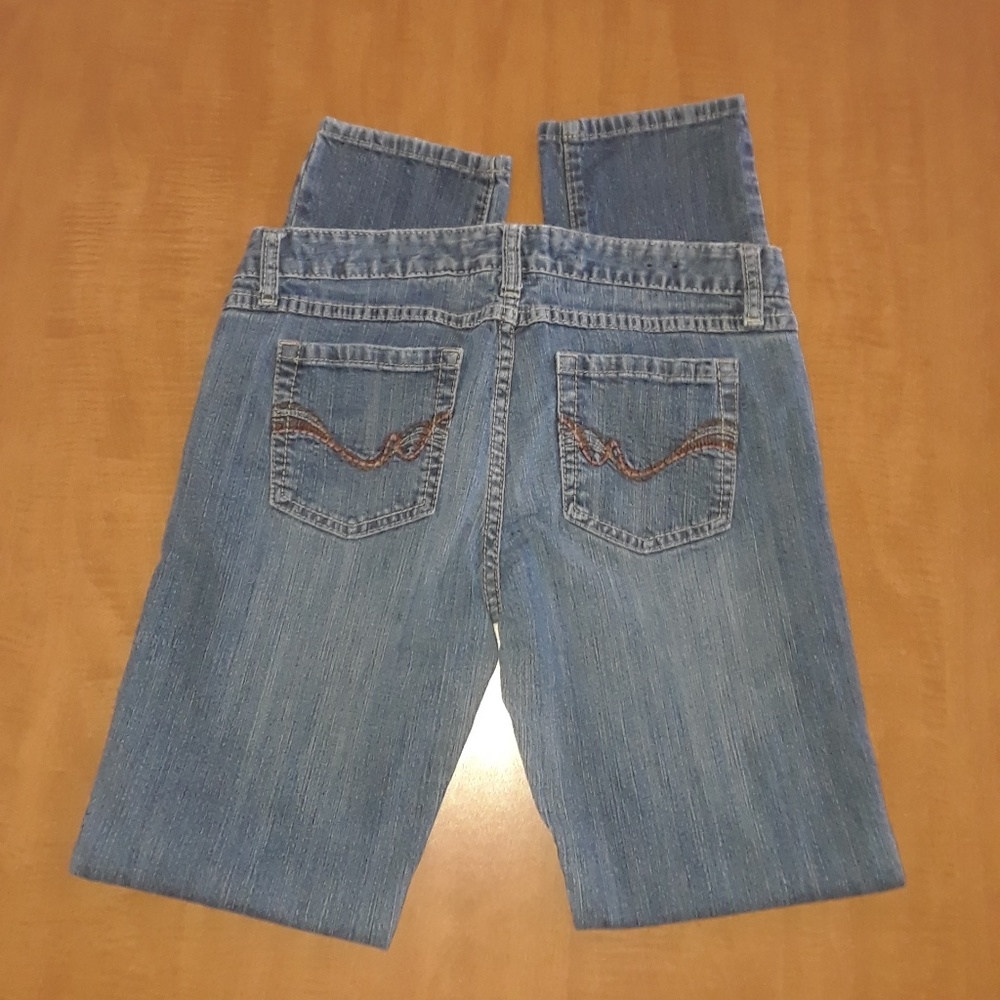 RUE 21 - Picture 5 of 6